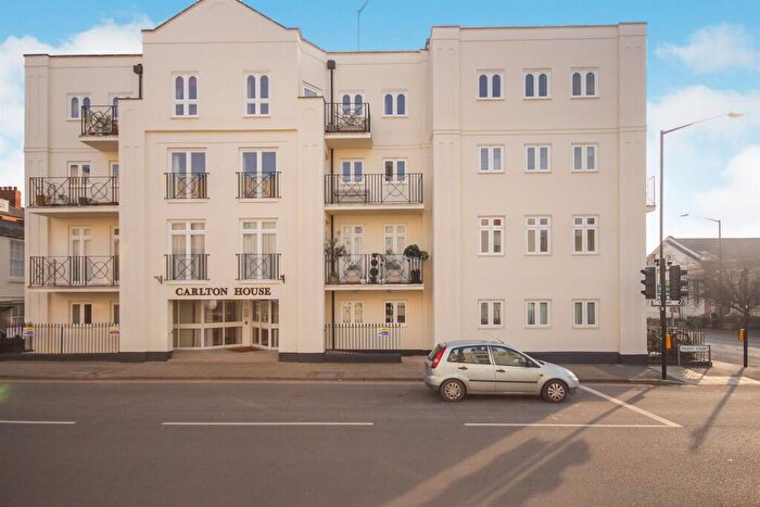 2 Bedroom Flat For Sale In Regent Street, Leamington Spa, CV32