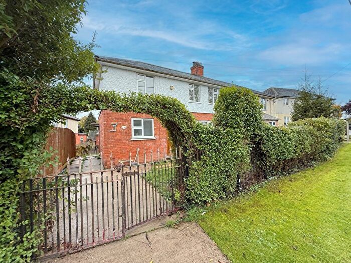3 Bedroom Semi-Detached House To Rent In Heath Lane, Grantham, NG33