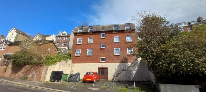 2 Bedroom Flat To Rent In Nelson Road, Hastings, TN34