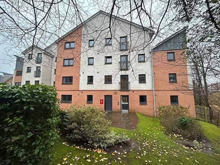 2 Bedroom Flat To Rent In Cumlodden Drive, Glasgow, G20