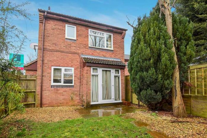 1 Bedroom Terraced House To Rent In Winchelsea Close, Banbury, OX16