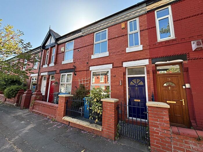 2 Bedroom Property To Rent In Thornton Road, Fallowfield, Manchester, M14