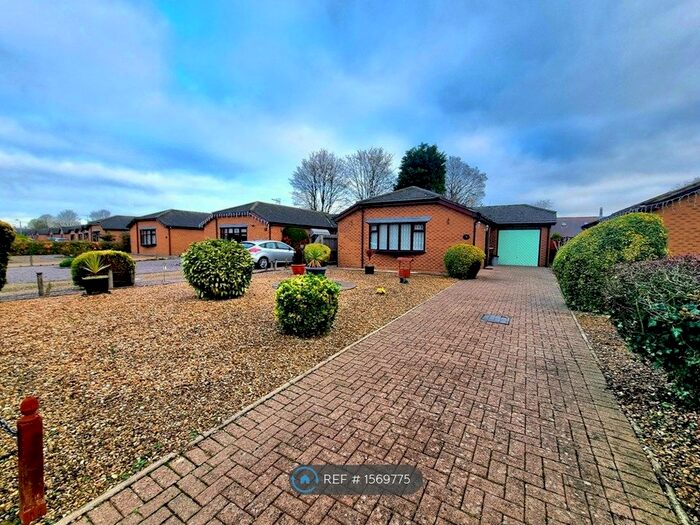 2 Bedroom Bungalow To Rent In Rembrandt Way, Spalding, PE11
