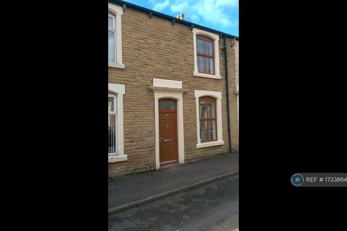 3 Bedroom Terraced House To Rent In Godley Street, Burnley, BB11
