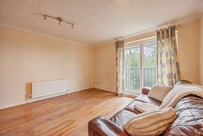 1 Bedroom Flat For Sale In Scarbrook Road, Croydon, CR0