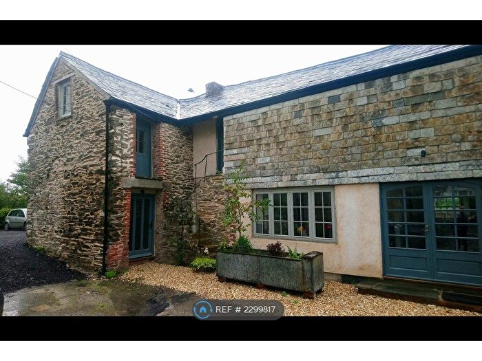 2 Bedroom Semi-Detached House To Rent In Karow Garth, Liskeard, PL14