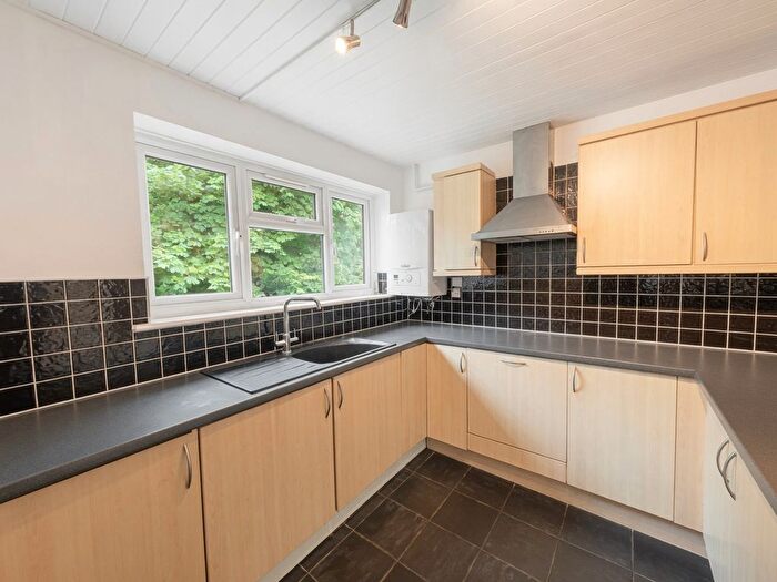2 Bedroom Maisonette To Rent In Barnet Lane, Elstree, WD6