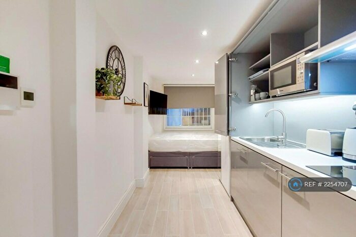 Studio To Rent In Gloucester Place, London, NW1