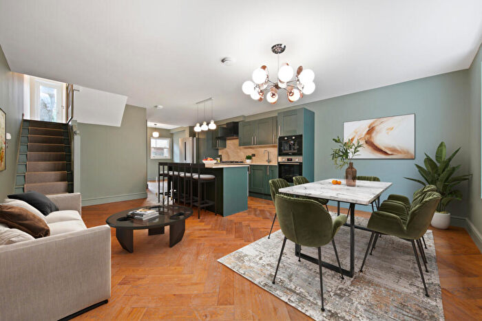 4 Bedroom Terraced House For Sale In Glenarm Road, Lower Clapton, E5