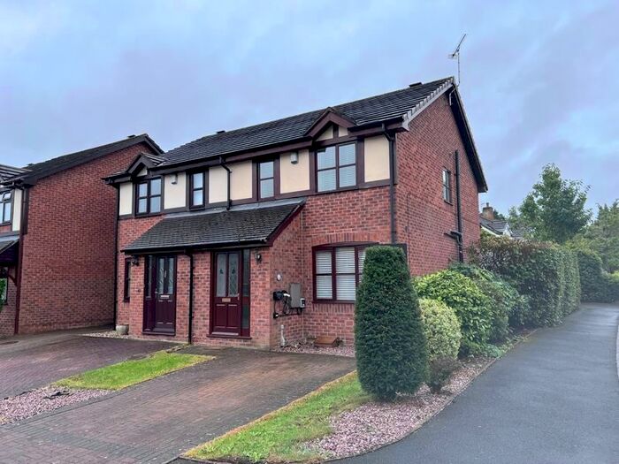 3 Bedroom Semi-Detached House To Rent In The Parklands, Congleton, CW12