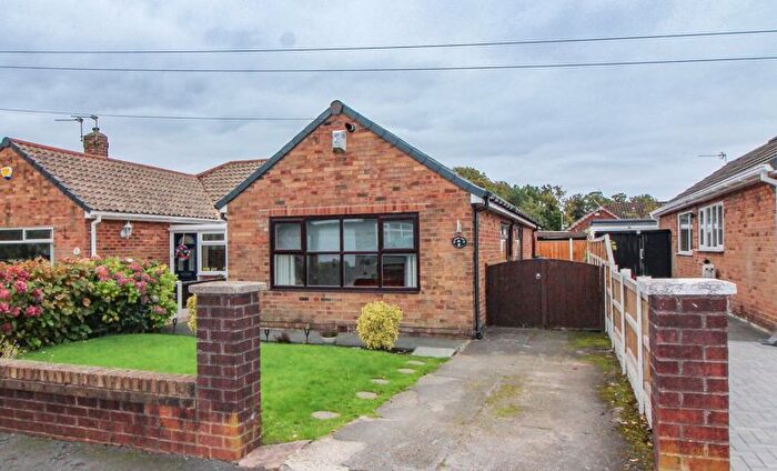 2 Bedroom Semi-Detached Bungalow For Sale In Banbury Road, Billinge, Wigan, WN5