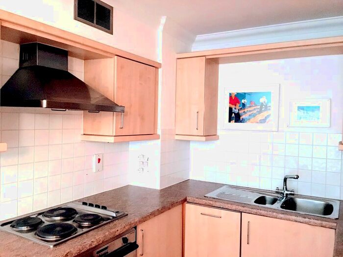 1 Bedroom Flat For Sale In Fitzroy Street, Fitzrovia, T, W1