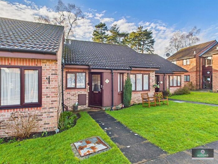 1 Bedroom Terraced Bungalow For Sale In The Forge, Windmill Platt, Handcross, RH17