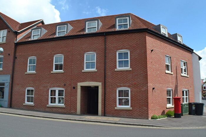 2 Bedroom Flat To Rent In Elizabeth House Thatcham, RG19