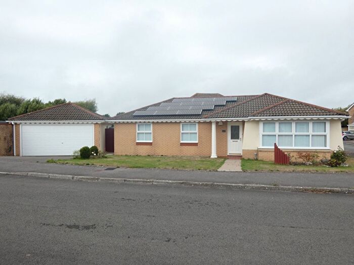 3 Bedroom Detached Bungalow For Sale In Cae Ganol, Porthcawl, Bridgend., CF36