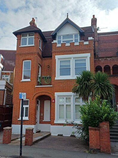 1 Bedroom Studio To Rent In Crediton Hill, West Hampstead, NW6