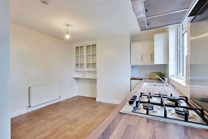 3 Bedroom Terraced House For Sale In Seal Road, Sevenoaks, Kent, TN14