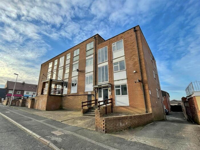 1 Bedroom Flat To Rent In Harrowside Heights, Brixham Place, South Shore, FY4