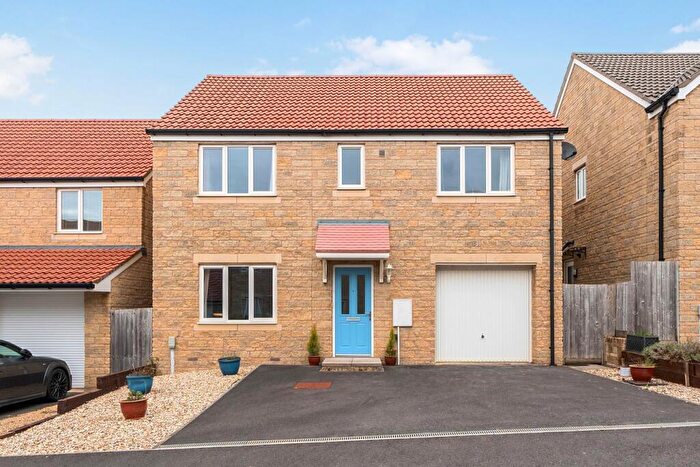 5 Bedroom Detached House For Sale In Bluebell Road, Frome, BA11