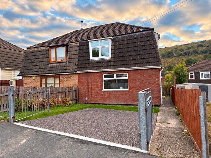 3 Bedroom House To Rent In Old Pant Road, Pantside, Newbridge, NP11