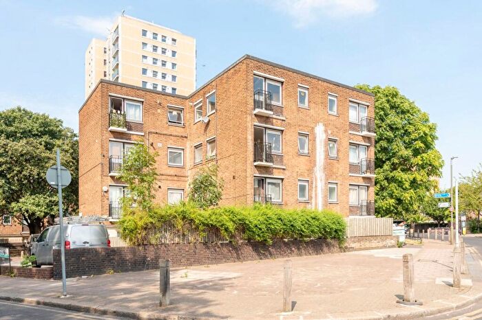 Studio To Rent In Sheepcote Lane, Battersea, London, SW11