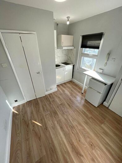 Studio To Rent In Agar Grove, London, NW1