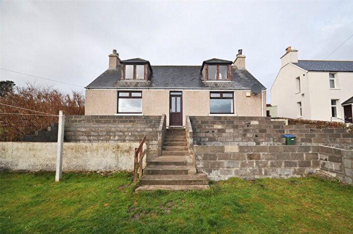 4 Bedroom Detached House For Sale In Hillside Road, Stromness, KW16