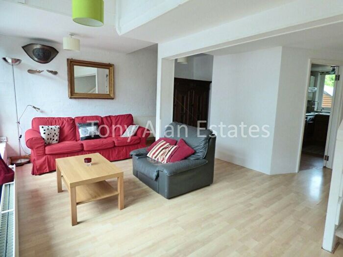 2 Bedroom Mews To Rent In Camden Studios, Camden Street, NW1