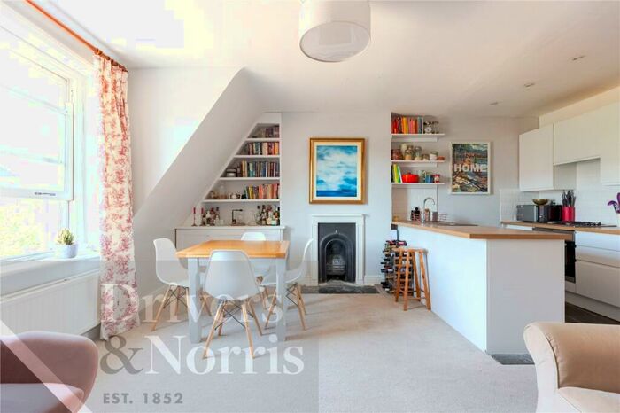 2 Bedroom Apartment To Rent In Holloway Road, Holloway, London, N7