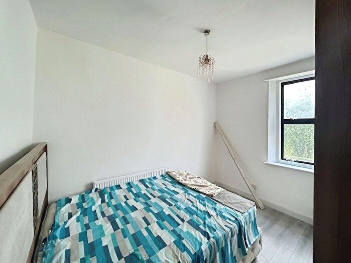 4 Bedroom Terraced House To Rent In Westwood Road, Ilford, IG3