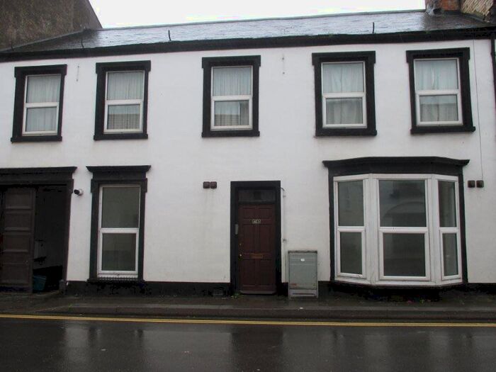 1 Bedroom Flat To Rent In New Street, Torrington, EX38