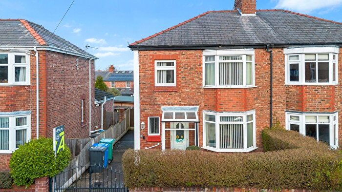 3 Bedroom Semi Detached House For Sale In Southern Street, Stockton Heath, WA4