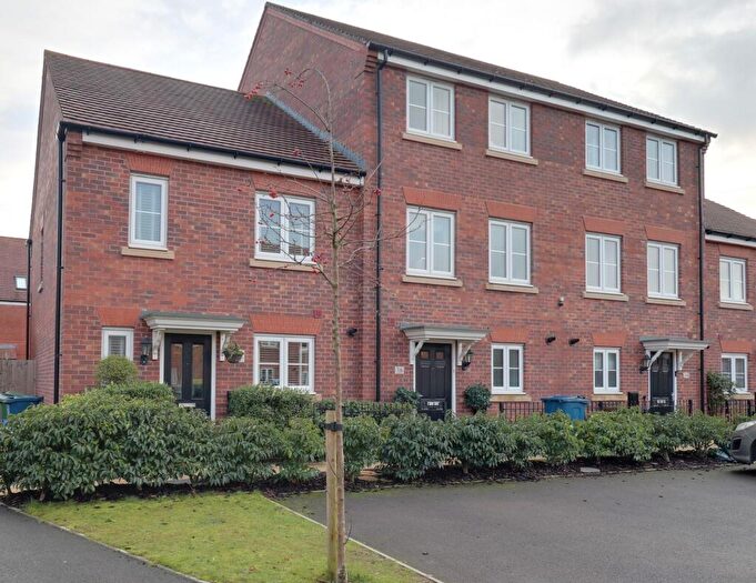 3 Bedroom End Of Terrace House For Sale In Holden Park, Stafford, ST18