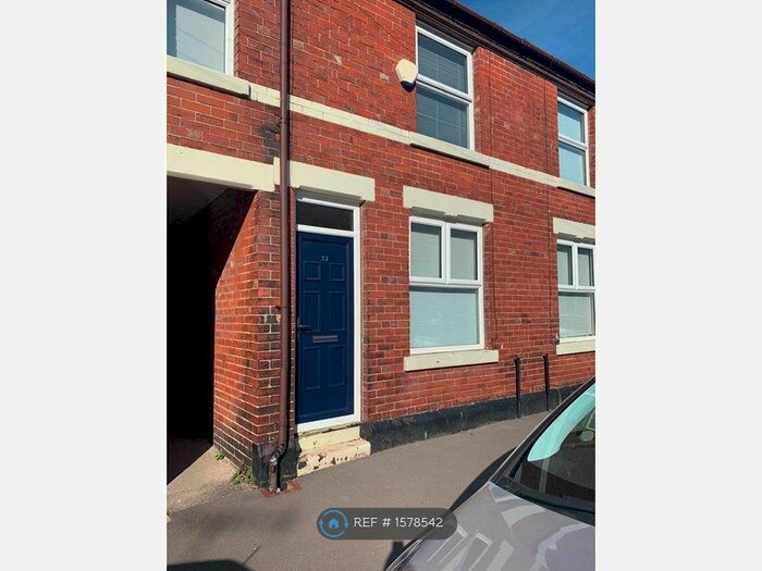 2 Bedroom Terraced House To Rent In Romsdal Road, Sheffield, S10