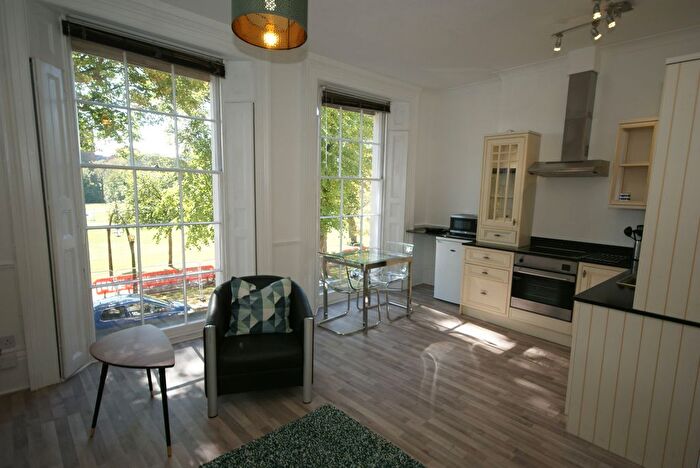 1 Bedroom Flat To Rent In Dormer Place, Leamington Spa, CV32