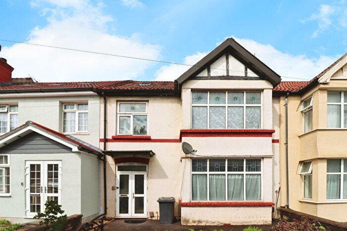 3 Bedroom Terraced House For Sale In Muller Road, Eastville, Bristol, BS5