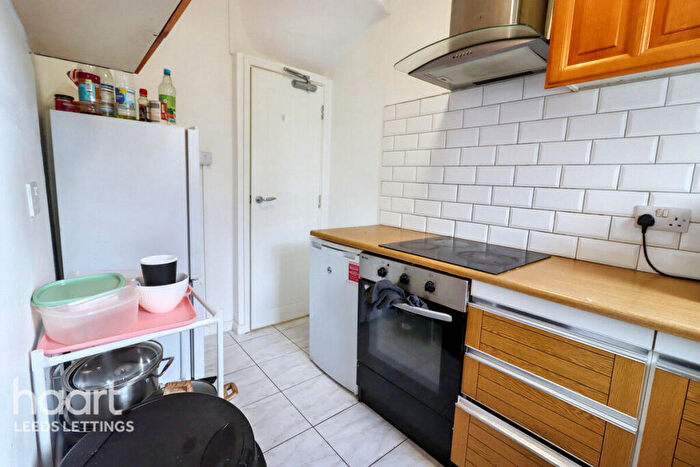 1 Bedroom Terraced House To Rent In Barras Place, Leeds, LS12