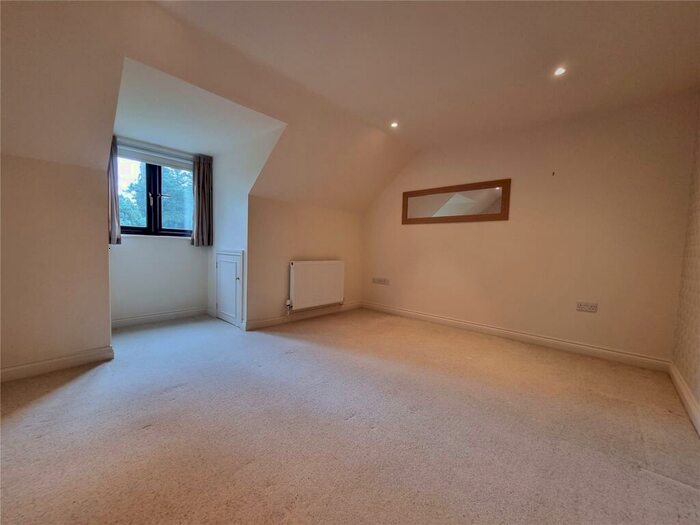 4 Bedroom Detached House To Rent In Launceston, Cornwall, PL15