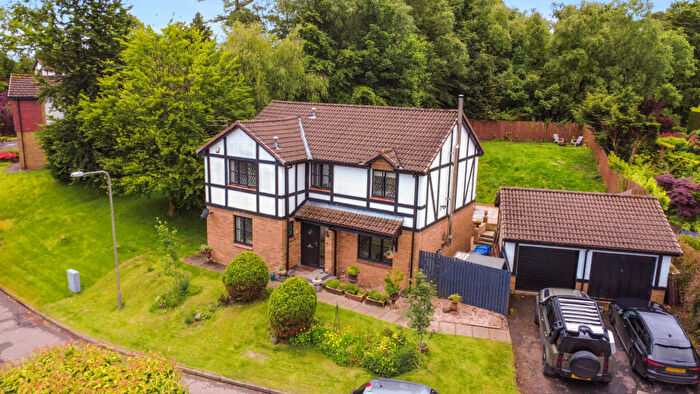 4 Bedroom Detached House For Sale In Lodge Park, Kilmacolm, PA13