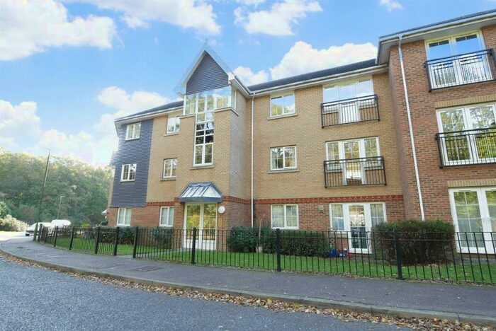 1 Bedroom Flat To Rent In Priestley Road, Stevenage, SG2