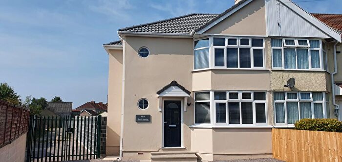 4 Bedroom Property To Rent In Tenth Avenue, Bristol, BS7