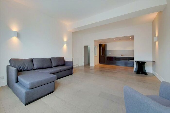 2 Bedroom Apartment To Rent In Tabernacle Street, London, EC2A