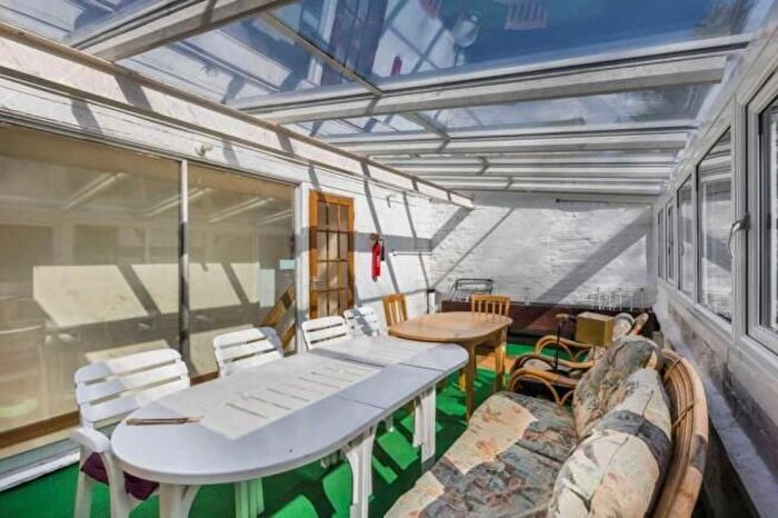 5 Bedroom Mews To Rent In Spear Mews, London, SW5