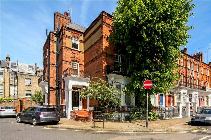 2 Bedroom Flat To Rent In Stonor Road, West Kensington, London, W14