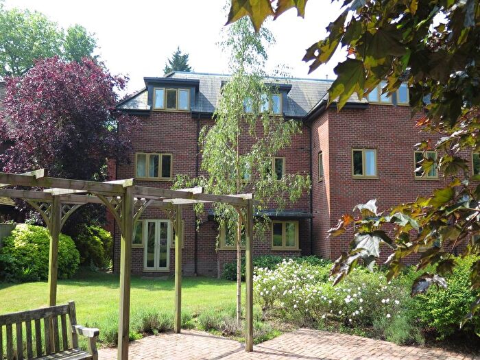 2 Bedroom Flat To Rent In Vernon Court, London Road, Ascot, SL5