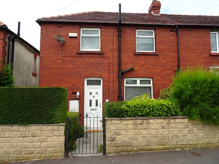 2 Bedroom End Of Terrace House To Rent In Stothard Road, Crookes, Sheffield, S10