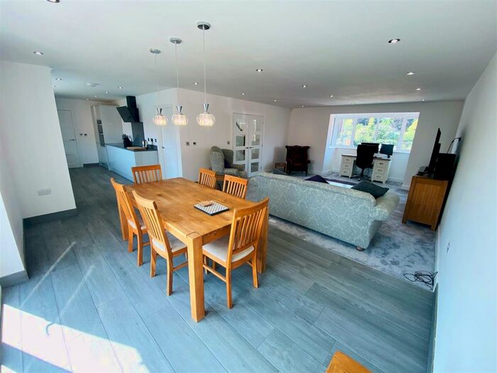 4 Bedroom Detached House For Sale In Rosemary Drive, Carlton, Goole, DN14