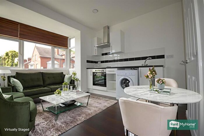 1 Bedroom Flat To Rent In Narborough Road, Leicester, LE3