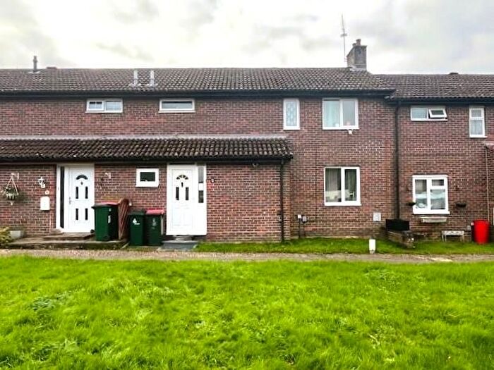 3 Bedroom Terraced House To Rent In Masefield Road, Bewbush, Crawley, RH11