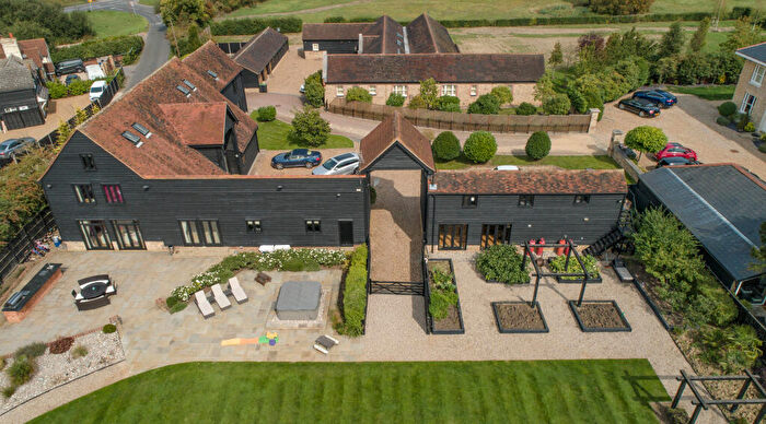 7 Bedroom Detached House To Rent In The Barn, Warlies Park Farm, Woodgreen Road, Waltham Abbey, EN9